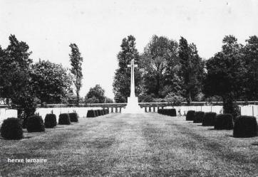 NEUVILLE ST VAAST  secteur VIMY ;