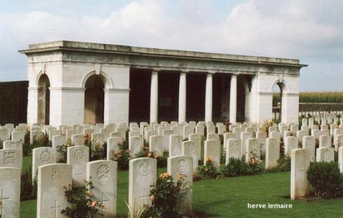 NEUVILLE ST VAAST  secteur VIMY ;